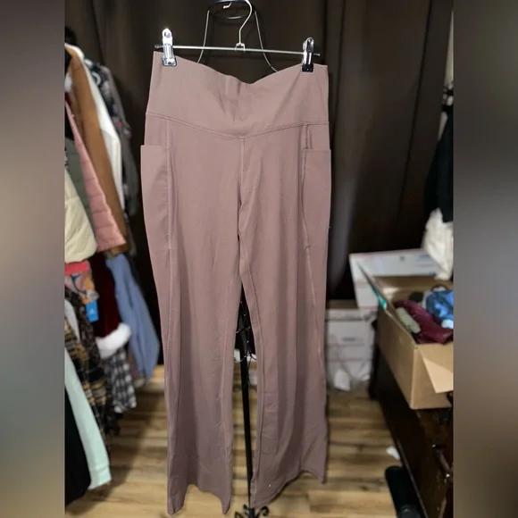 Member's Mark Flare Yoga Pant - Picture 5 of 5